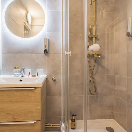 Pentagone 1 Prive Lägenhet Reims