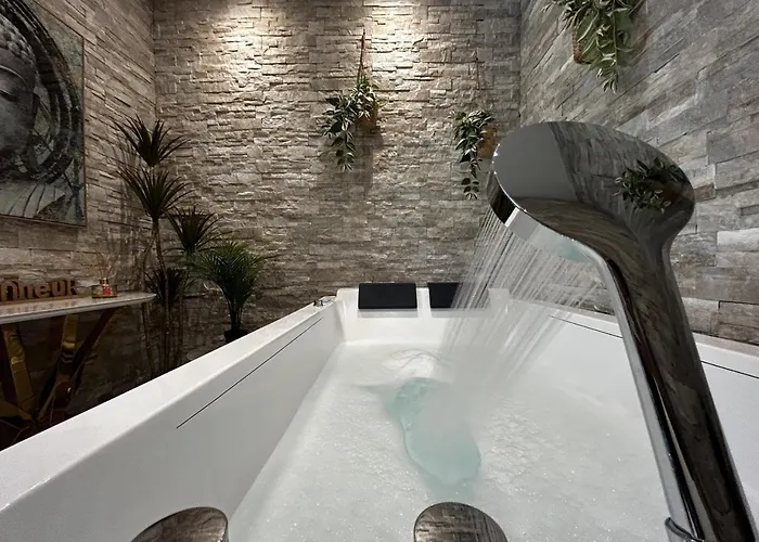 Pentagone 1 Prive Apartamento